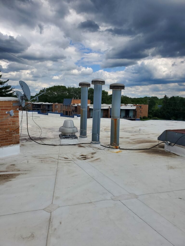 Commercial properties need expert gutter cleaning. Midwest Commercial Gutter Cleaning is the only company focused solely on commercial buildings.